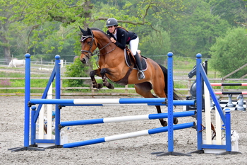 Lauren Ross heads the Nupafeed Supplements Senior Discovery Second Round at Petley Wood Equestrian Centre